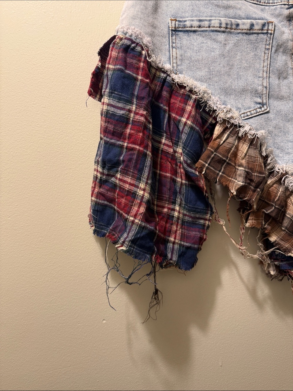 Fashion Nova Light Wash Denim Skort with Green, Brown Navy Plaid Ruffles size15 - Picture 5 of 7